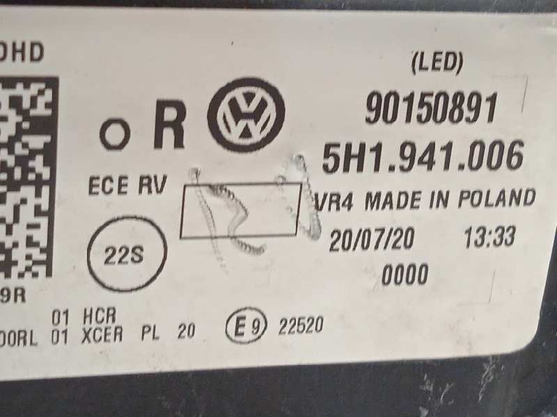 Recambio de faro derecho para volkswagen golf viii lim. (cd1) style referencia OEM IAM 5H1941006  90150891