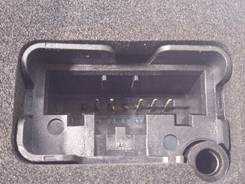 Recambio de cerradura puerta delantera izquierda para volkswagen t-cross 1.0 tsi referencia OEM IAM 10B837015  