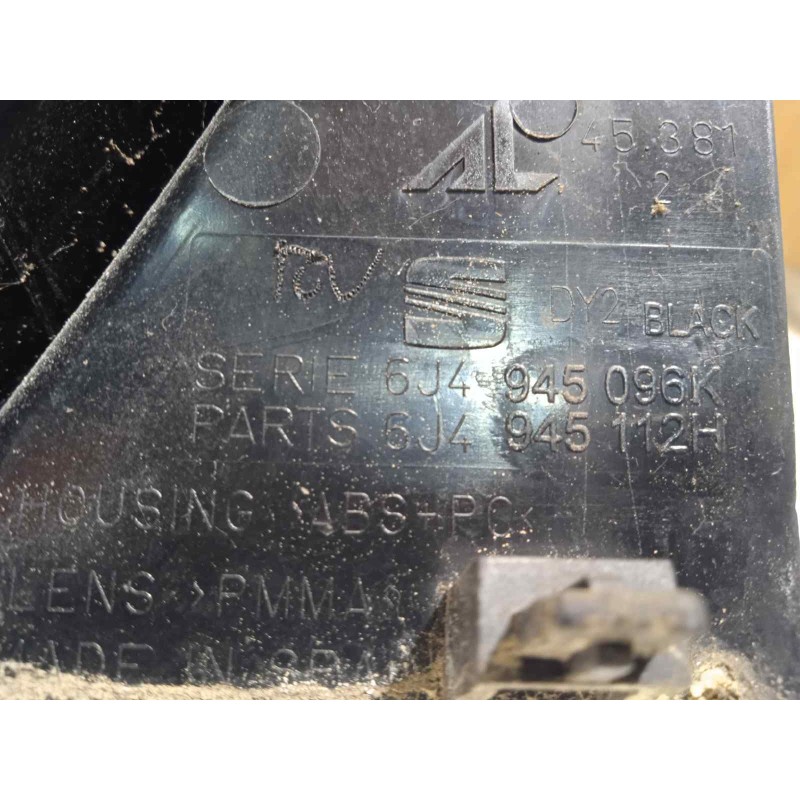Recambio de piloto trasero derecho para seat ibiza (6p1) reference referencia OEM IAM 6J4945096K  6J4945112H