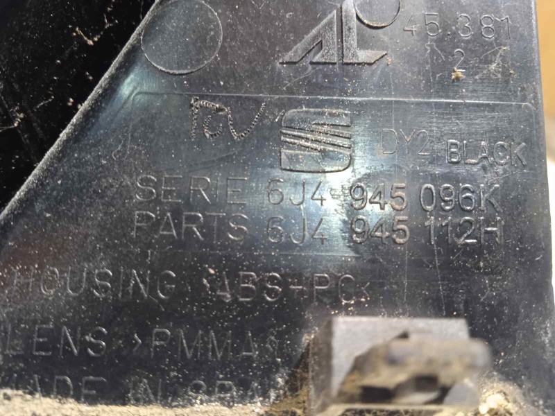 Recambio de piloto trasero derecho para seat ibiza (6p1) reference referencia OEM IAM 6J4945096K  6J4945112H