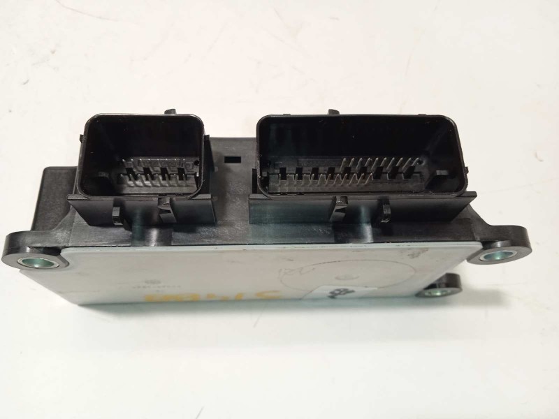 Recambio de centralita airbag para opel insignia berlina 2.0 16v cdti referencia OEM IAM 13578320  