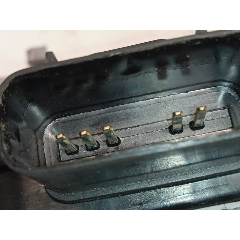 Recambio de cerradura puerta delantera derecha para hyundai ioniq hybrid referencia OEM IAM 81320G2010  