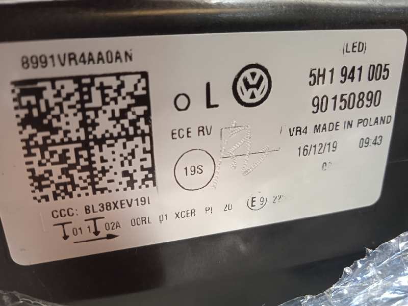Recambio de faro izquierdo para volkswagen golf viii lim. (cd1) style referencia OEM IAM 5H1941005  90150890