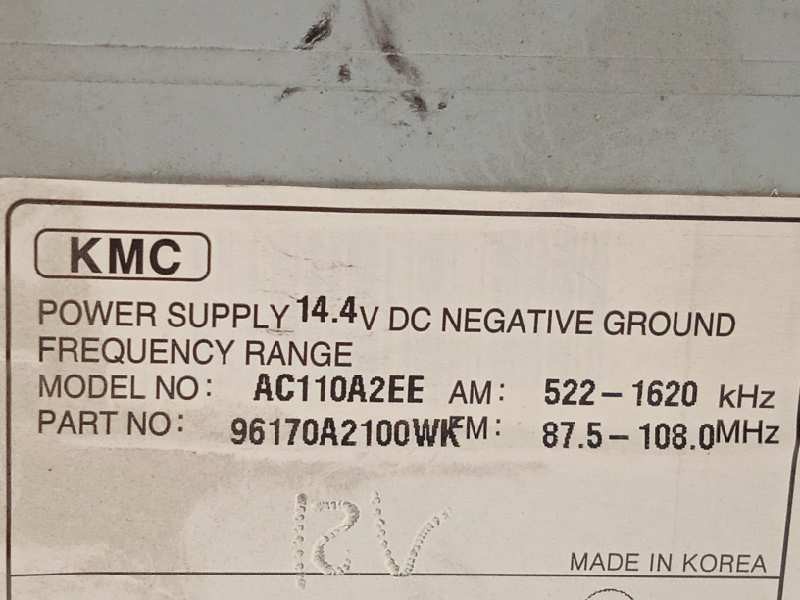 Recambio de sistema audio / radio cd para kia cee´d drive referencia OEM IAM 96170A2100WK  