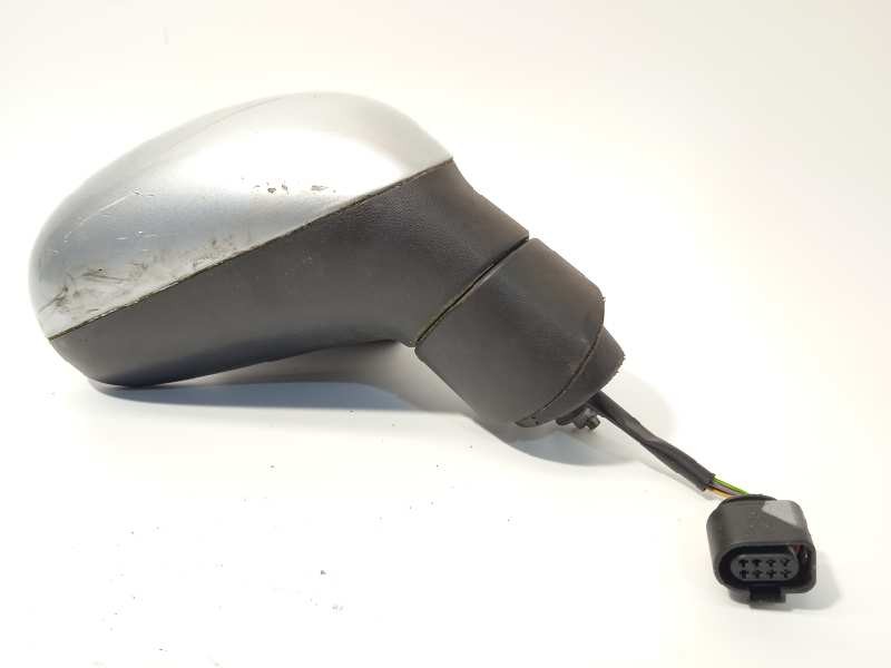 Recambio de retrovisor derecho para seat leon (1p1) reference referencia OEM IAM 1P1857508  1P18575089B9