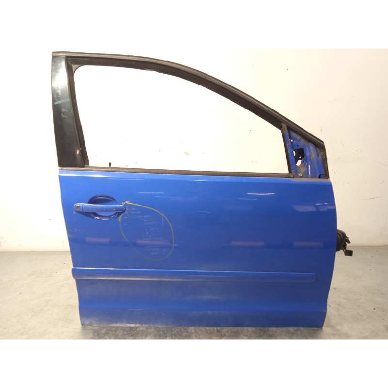 Recambio de puerta delantera derecha para volkswagen polo (9n1) trendline referencia OEM IAM 6Q4831056P  