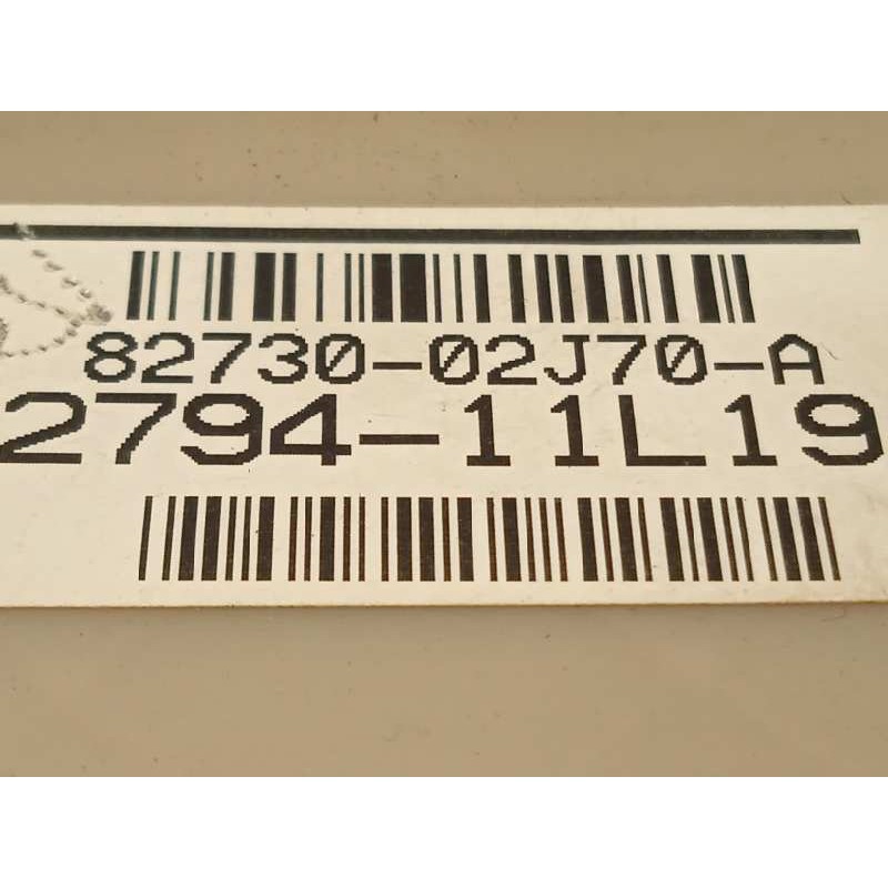 Recambio de caja reles / fusibles para toyota auris active referencia OEM IAM 8273002J70A  