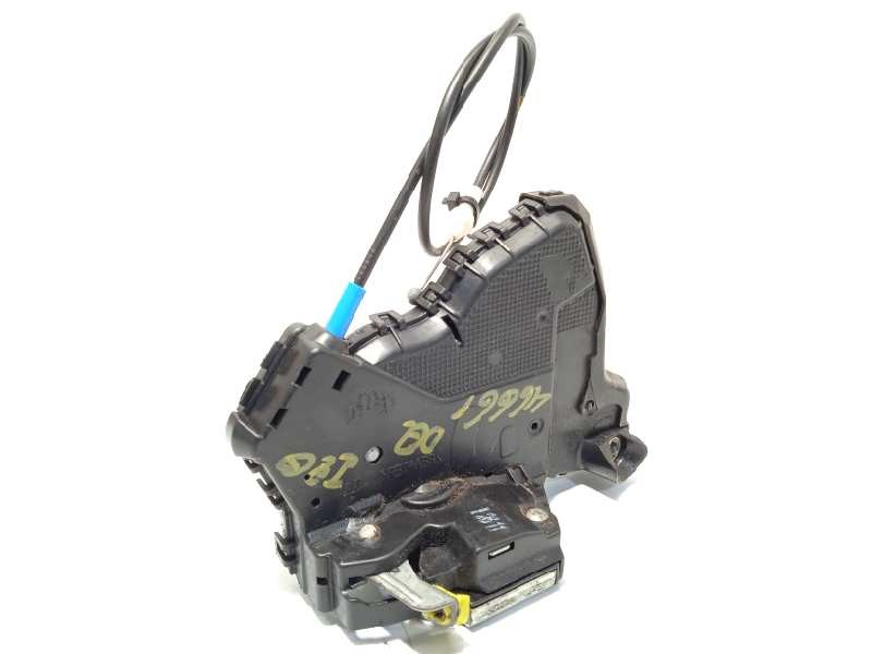 Recambio de cerradura puerta delantera izquierda para toyota auris active referencia OEM IAM 6904002210  