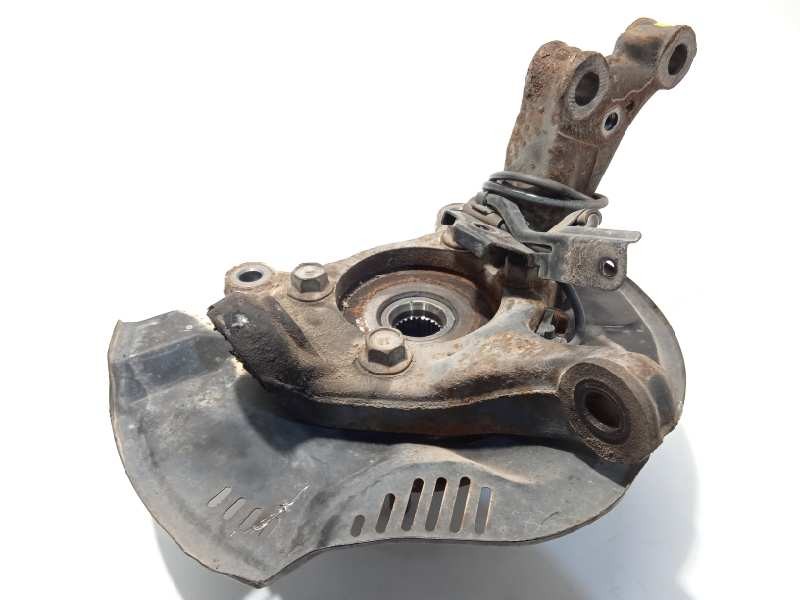 Recambio de mangueta delantera derecha para toyota auris active referencia OEM IAM 4321102171  