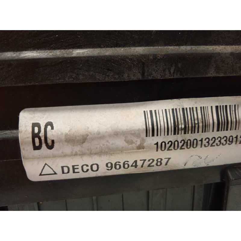 Recambio de caja reles / fusibles para chevrolet epica 2.0 cat referencia OEM IAM 96647287  