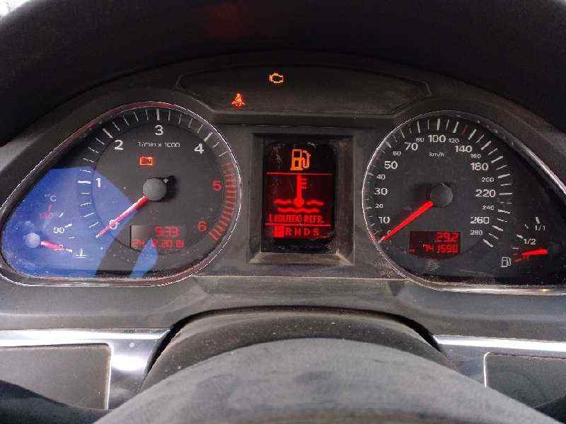 Recambio de cuadro instrumentos para audi a6 berlina (4f2) 3.0 tdi quattro (165kw) referencia OEM IAM 4F0920900S  