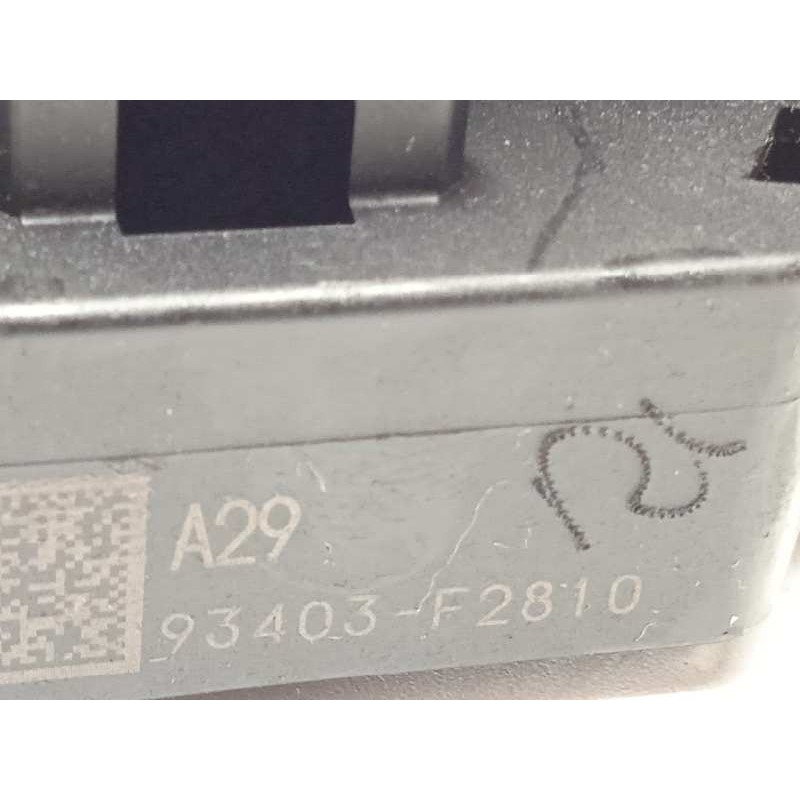 Recambio de mando intermitentes para hyundai ioniq hybrid referencia OEM IAM 93403F2810  