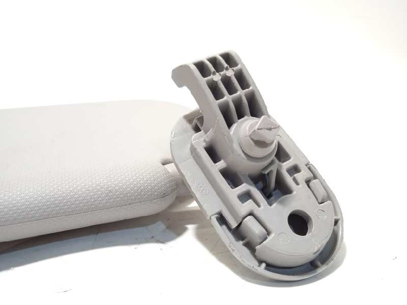 Recambio de parasol derecho para hyundai ioniq hybrid referencia OEM IAM 85220G2160TTX  