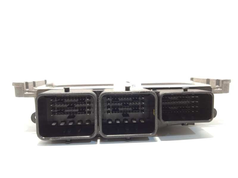 Recambio de centralita motor uce para peugeot 308 access referencia OEM IAM 9677013180  0281017333