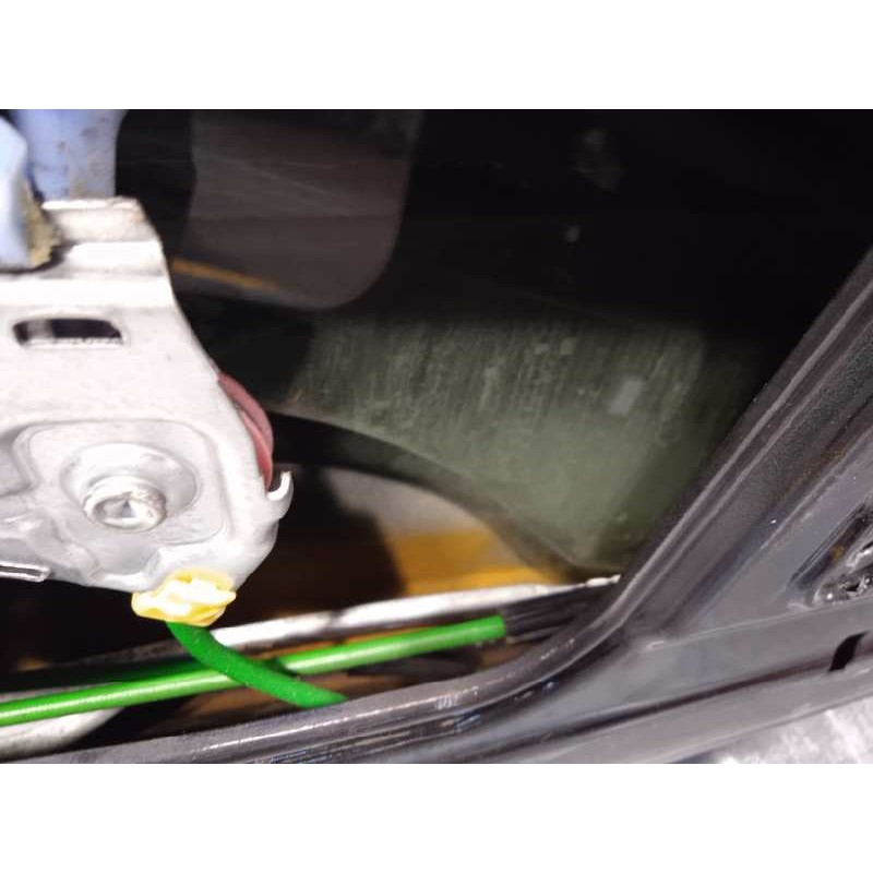 Recambio de puerta delantera derecha para opel corsa d sport referencia OEM IAM 93191127  