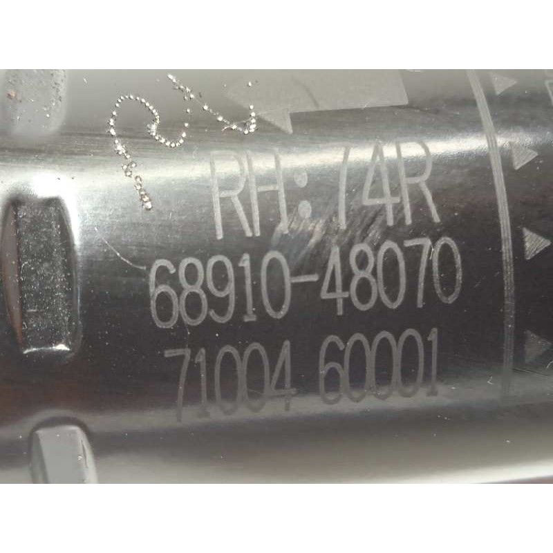 Recambio de amortiguadores maletero / porton para lexus rx (agl20) 450h referencia OEM IAM 6891048070  