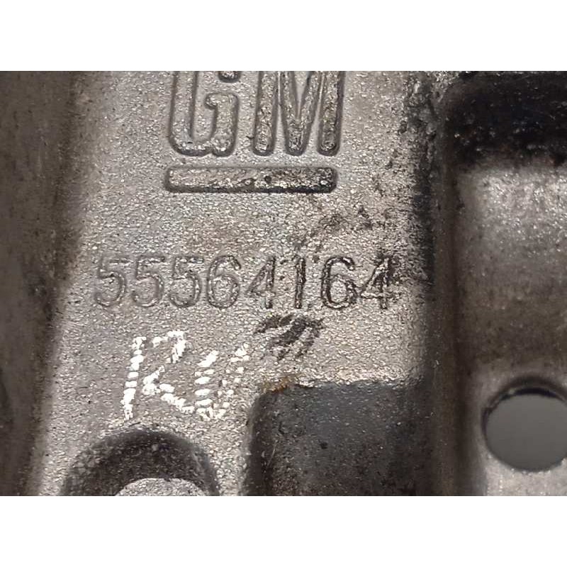 Recambio de caja mariposa para opel insignia berlina 2.0 16v cdti referencia OEM IAM 55564164  