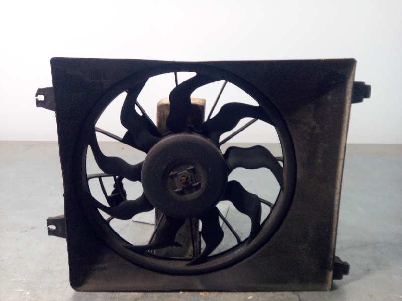 Recambio de electroventilador para hyundai santa fe (bm) 2.2 crdi cat referencia OEM IAM 977302B200  