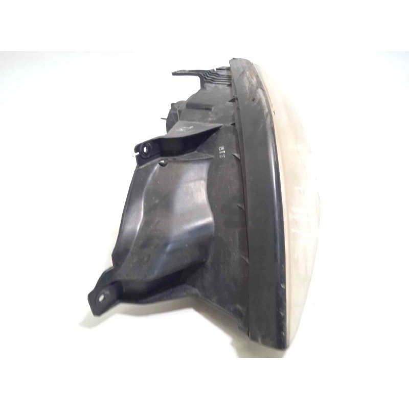 Recambio de faro izquierdo para hyundai terracan (hp) 2.9 crdi gl referencia OEM IAM 92103H1021  