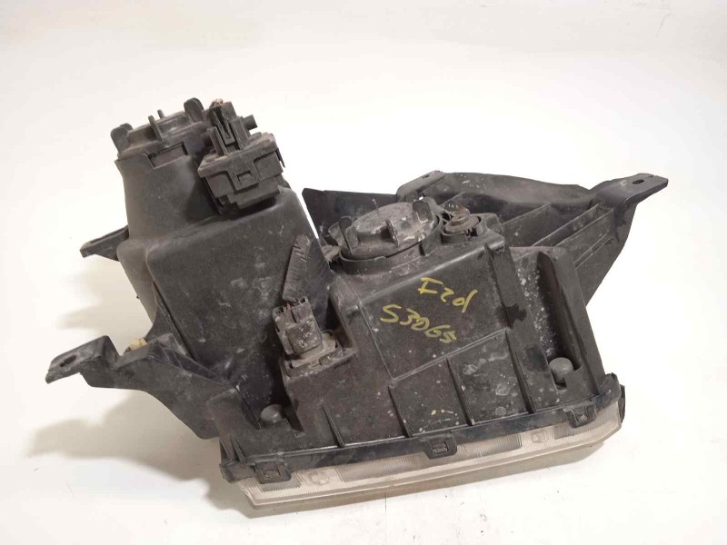 Recambio de faro izquierdo para hyundai terracan (hp) 2.9 crdi gl referencia OEM IAM 92103H1021  