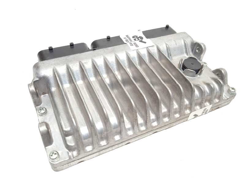 Recambio de centralita motor uce para toyota auris hybrid feel! edition referencia OEM IAM 896610ZU60  