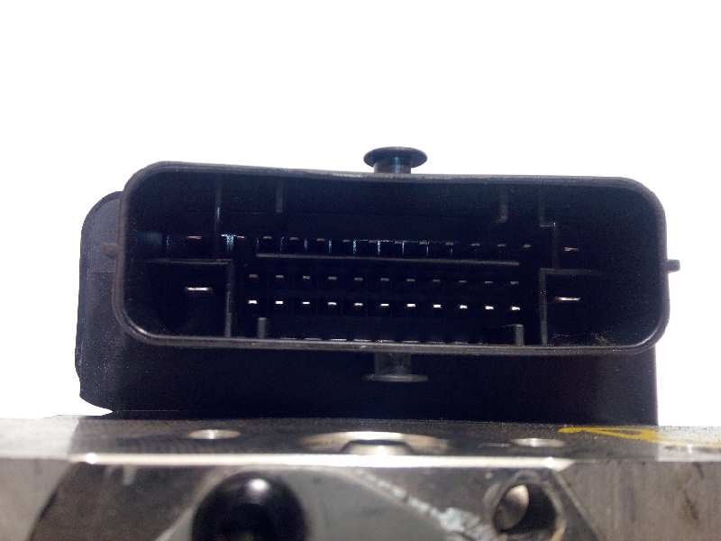 Recambio de abs para hyundai i30 (gd) klass referencia OEM IAM 58920A6230 6158945200 A658920800