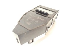 Recambio de mando multifuncion para toyota auris hybrid feel! edition referencia OEM IAM 8391002200   2