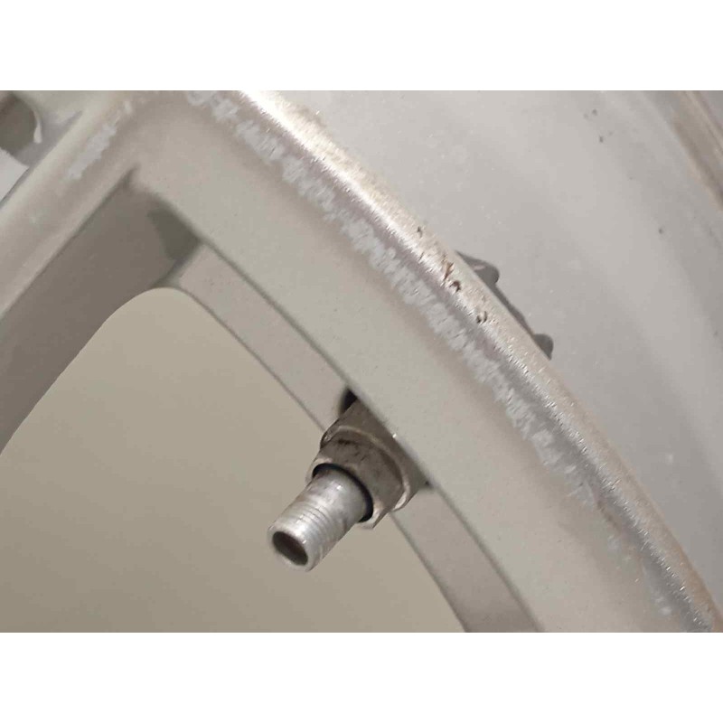 Recambio de llanta para bmw serie 3 touring (g21) 320d referencia OEM IAM 6876921  36116876921