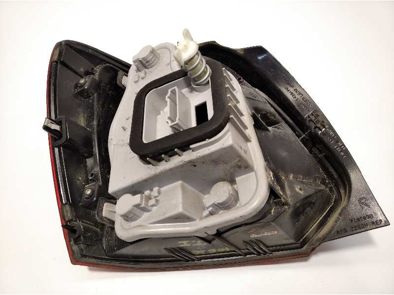 Recambio de piloto trasero derecho para volkswagen polo (6r1) 1.6 tdi referencia OEM IAM 6R0945096N  