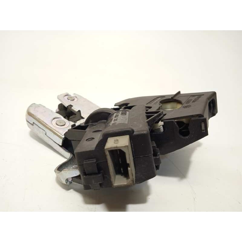 Recambio de cerradura maletero / porton para volkswagen jetta (1k2) 1.9 tdi referencia OEM IAM 4F5827505D  