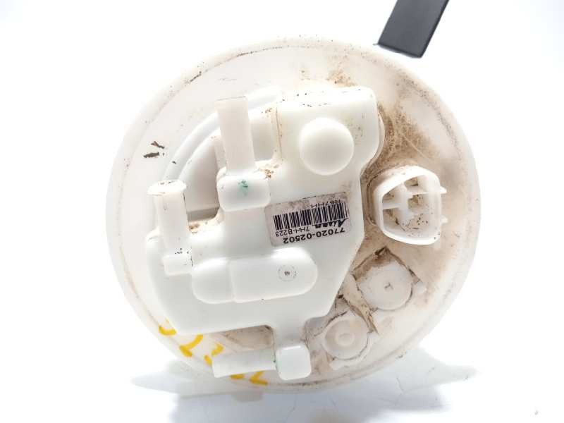 Recambio de bomba combustible para toyota auris hybrid feel! edition referencia OEM IAM 7702002502  