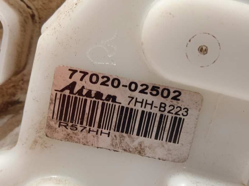 Recambio de bomba combustible para toyota auris hybrid feel! edition referencia OEM IAM 7702002502  