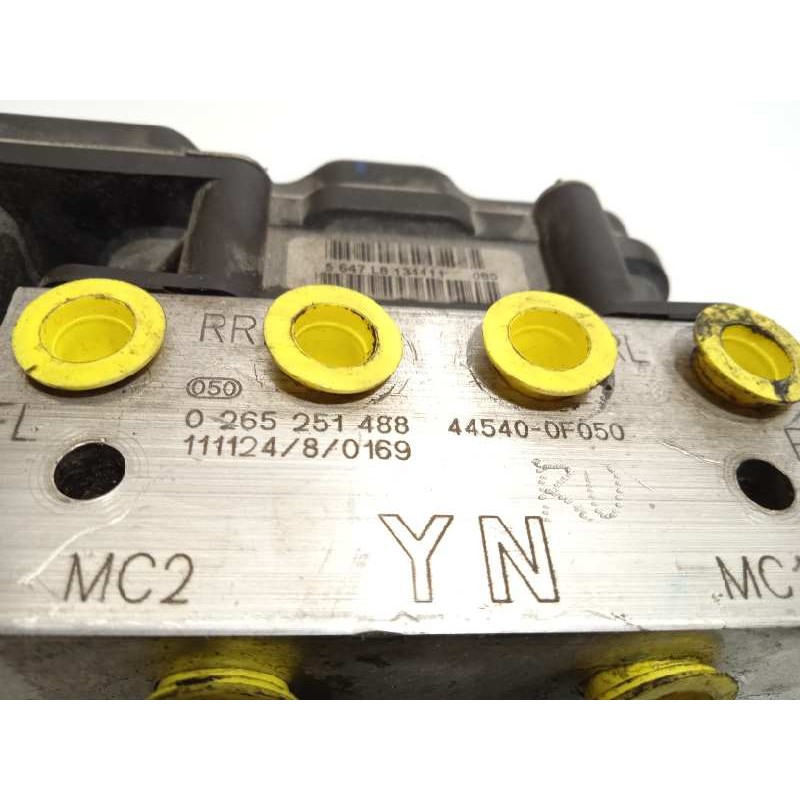 Recambio de abs para toyota verso 2.0 d-4d cat referencia OEM IAM 445400F050 0265951566 0265251488