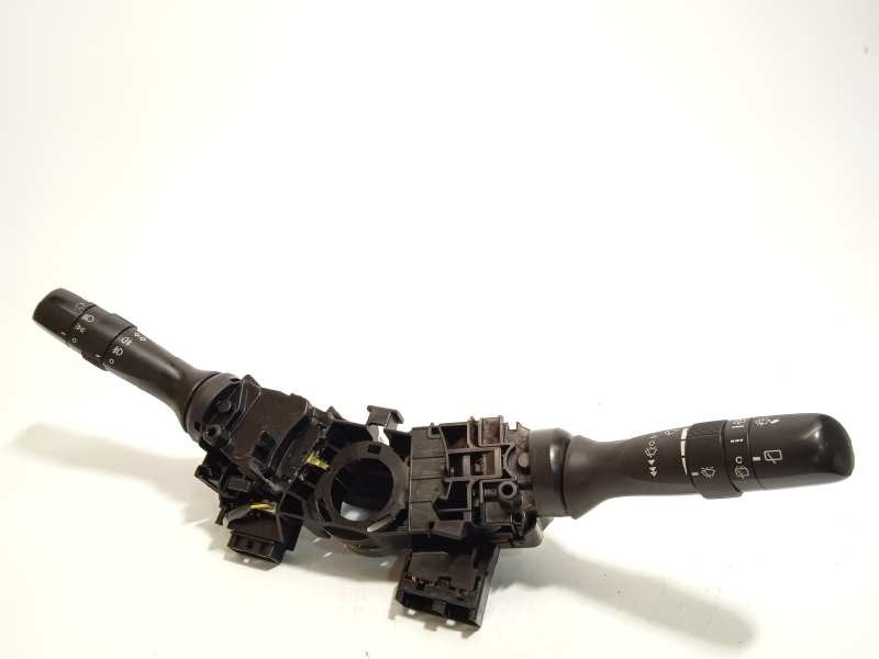 Recambio de mando intermitentes para toyota verso 2.0 d-4d cat referencia OEM IAM 0520017F421  