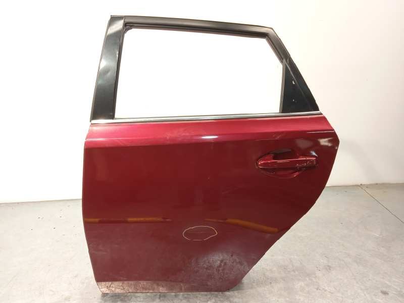 Recambio de puerta trasera izquierda para toyota auris hybrid feel! edition referencia OEM IAM 6700402380  