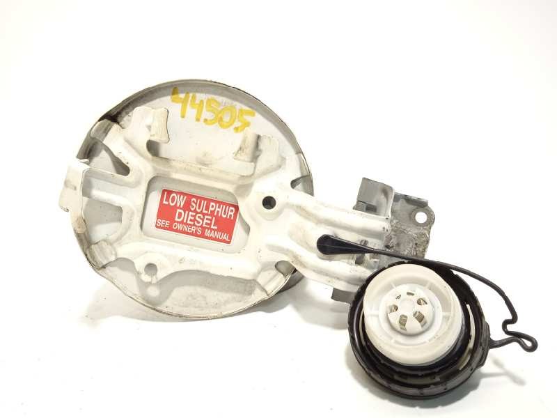 Recambio de tapa exterior combustible para toyota verso 2.0 d-4d cat referencia OEM IAM 7735064020  