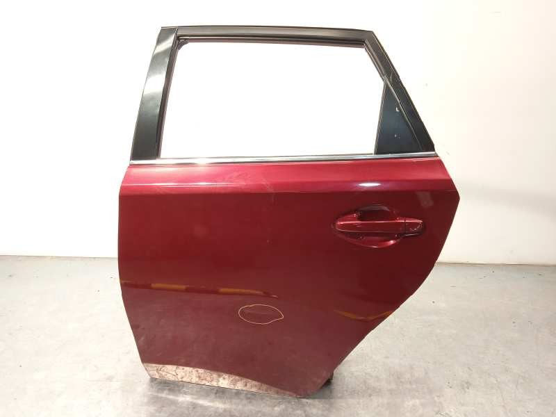 Recambio de puerta trasera izquierda para toyota auris hybrid feel! edition referencia OEM IAM 6700402380  