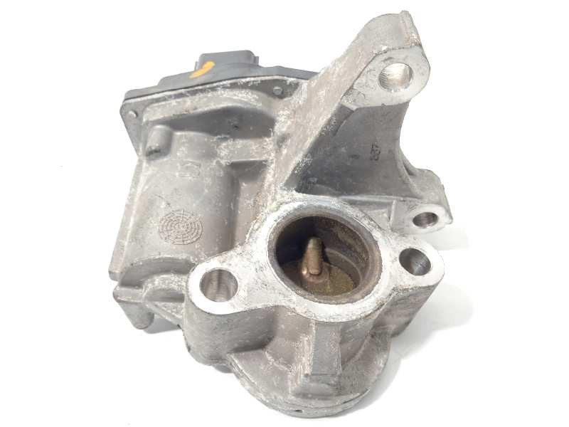 Recambio de valvula egr para renault trafic furgón 1.6 dci diesel referencia OEM IAM 147100789R  