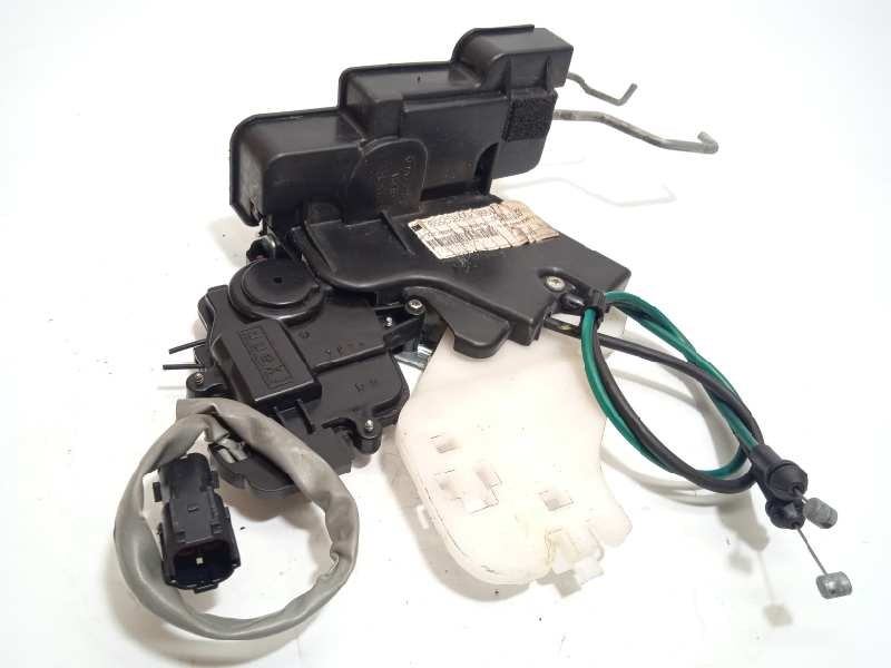 Recambio de cerradura puerta delantera derecha para kia carnival 2.9 crdi vgt ex referencia OEM IAM 823204D050  