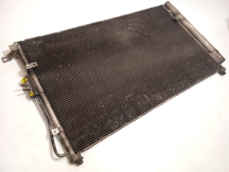 Recambio de condensador / radiador aire acondicionado para kia carnival 2.9 crdi vgt ex referencia OEM IAM 976064D100  