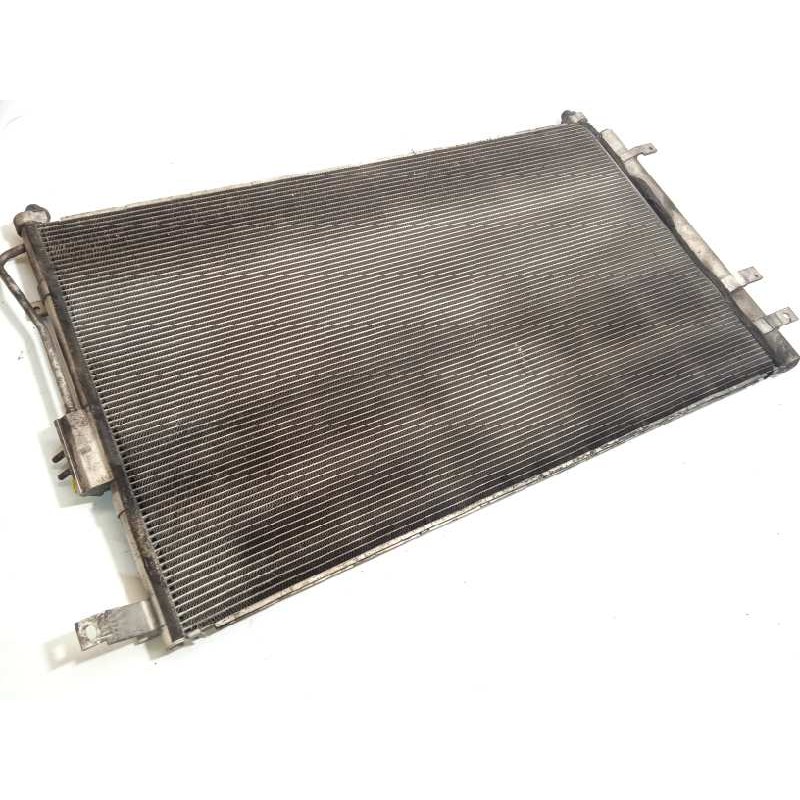 Recambio de condensador / radiador aire acondicionado para kia carnival 2.9 crdi vgt ex referencia OEM IAM 976064D100  