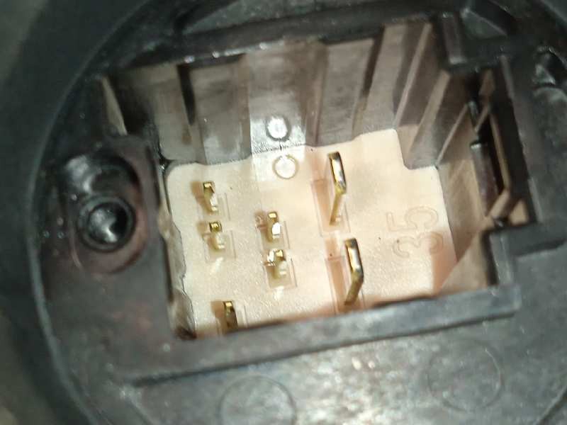 Recambio de elevalunas trasero izquierdo para lexus rx (agl20) 450h referencia OEM IAM 8572048141  0620204002