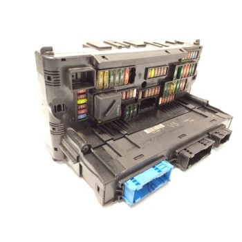 CAJA RELES / FUSIBLES 9252816 