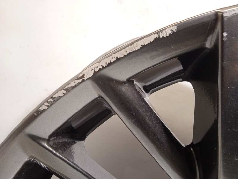 Recambio de llanta para lexus rx (agl20) 450h referencia OEM IAM 4261A48170  