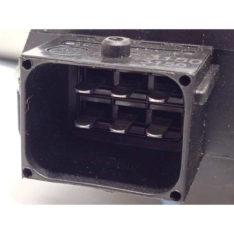 Recambio de elevalunas delantero derecho para opel corsa d ´´111 years´´ referencia OEM IAM 13298154  