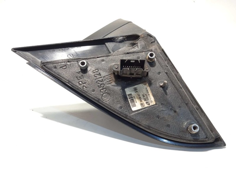 Recambio de retrovisor derecho para opel vectra c berlina club referencia OEM IAM 24436147  