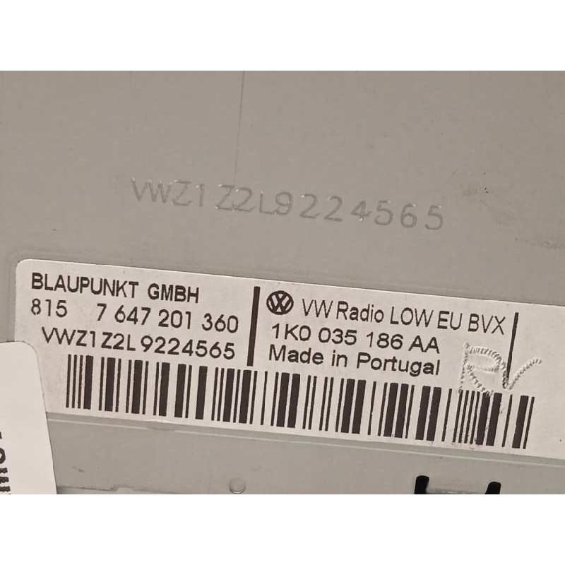 Recambio de sistema audio / radio cd para volkswagen passat lim. (362) advance bluemotion referencia OEM IAM 1K0035186AA  
