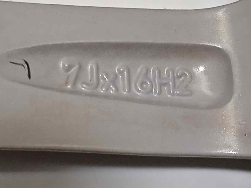 Recambio de llanta para bmw serie 3 lim. (f30) 316d referencia OEM IAM 6796236  36116796236