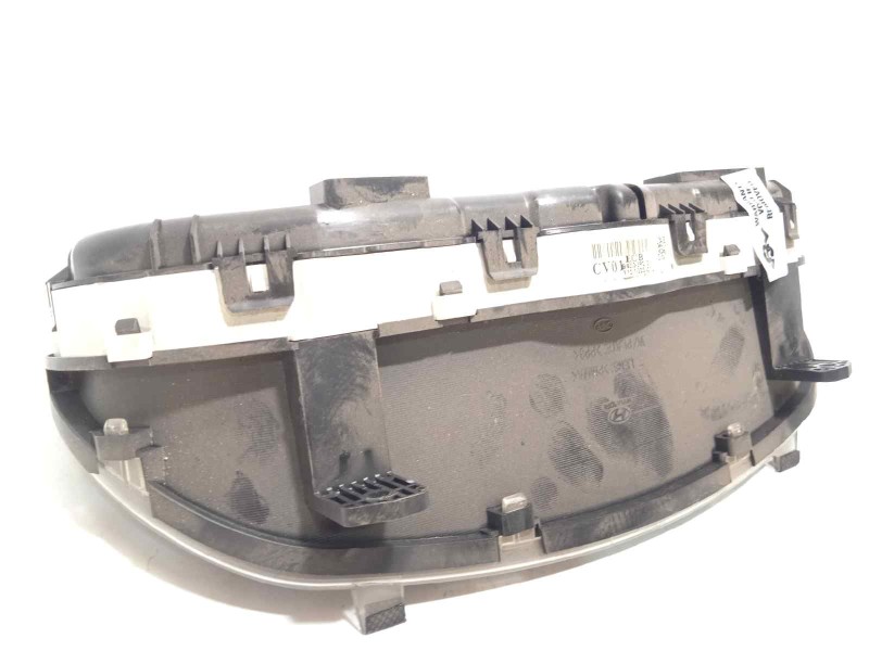 Recambio de cuadro instrumentos para hyundai i30 1.4 cat referencia OEM IAM 940032R010  