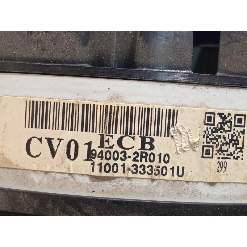 Recambio de cuadro instrumentos para hyundai i30 1.4 cat referencia OEM IAM 940032R010  